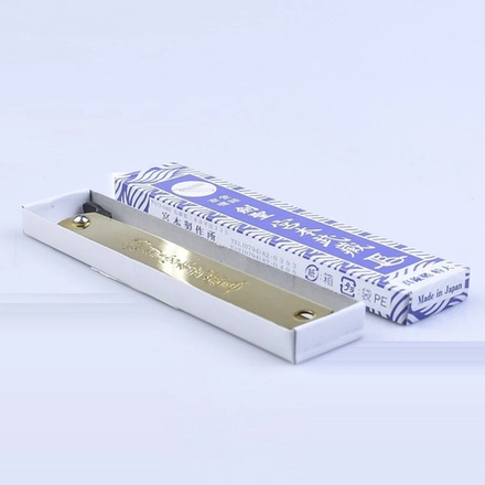 Нож японский складной Higonokami Burasu 220 / 100 мм латунная рукоять Miki Tool М00010277