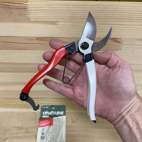 Новинка! Японский секатор 103 Okatsune для обрезки фруктовых деревьев, веток, кустов, роз, лиан Лезвие 53 мм, длина 200 мм, сталь IZUMO YASUGI KST103 М00013253