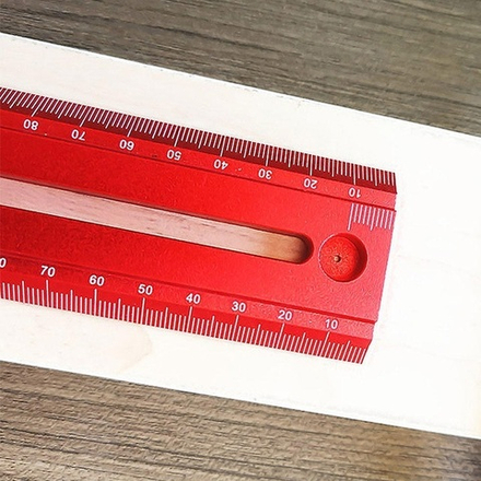 ХИТ! Линейка разметочная Т - образная 600 мм, двусторонняя разнонаправленная метрическая Woodwork RUL-60T