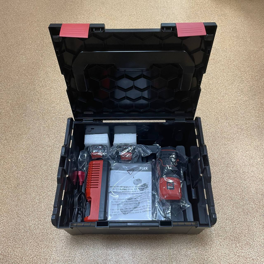 Новинка! Комплект ORE 2-125 18-EC/2.5 Set Аккумуляторная эксцентриковая шлифмашина ход 2 мм. диск 125 мм, ПЛЮС два Аккумулятора АР 18/2.5, Зарядное устройство СА 10.8/18.0 в кейсе FLEX 532083