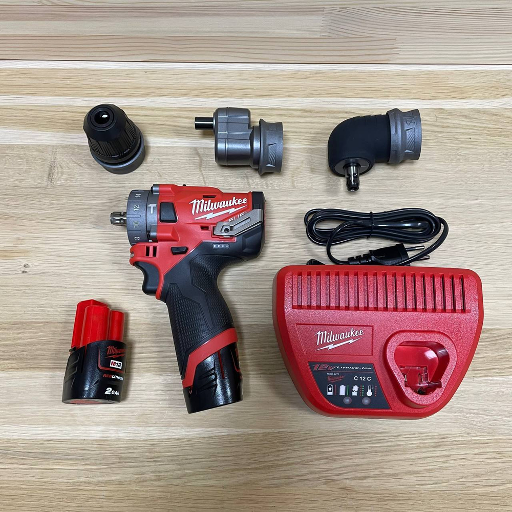 УДОБНЫЙ КОМПЛЕКТ ХИТ! В кейсе M12 FPDXKIT-202X: Субкомпактная ударная аккумуляторная дрель со съемным патроном с 2 шт Аккумуляторами M12 B2 2.0 Ач, Зарядное устройство C12 Milwaukee 4933464138
