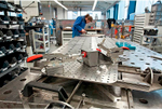 ХИТ! Зажим с выдвигаемым упором на горизонтальном основании BESSEY BE-STC-IHH25