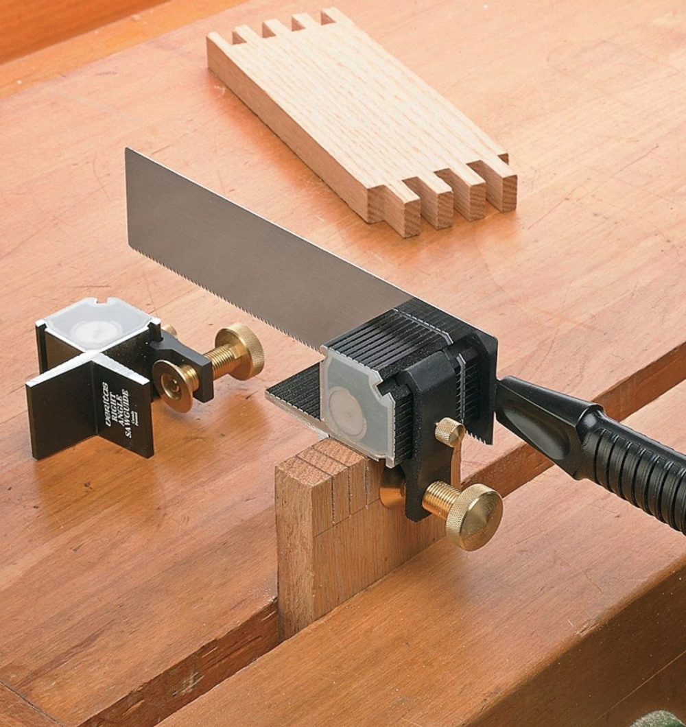 Стусло Veritas Right-Angle Saw Guide для прямых шипов магнитное 05T04.01 М00003365