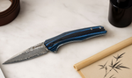 Новинка! Нож японский складной Tojiro Hatamoto, дамасская сталь VG-10 76 слоев, 1000 грит, рукоять Blue and Black G10, клинок 87 мм HFK-2460