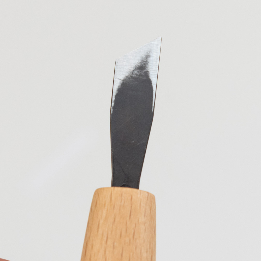 Новинка! Стамеска японская для резьбы по дереву Miki Tool Seigen N 11, косая РК, 9 мм М00019869