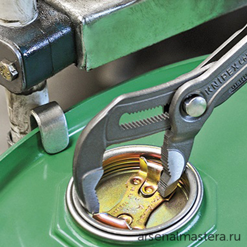 ХИТ! Клещи переставные COBRA 250 мм, зев 50 мм, фосфатированные, обливные ручки 87 01 250 KNIPEX KN-8701250