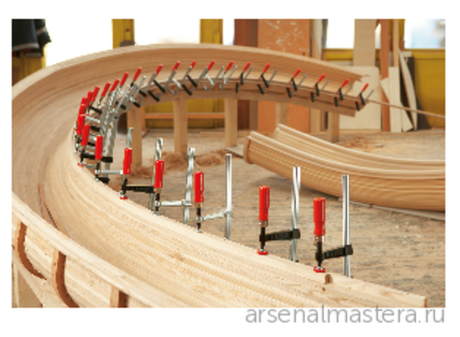 Струбцина из ковкого чугуна TG с надежной деревянной ручкой BESSEY BE-TG40