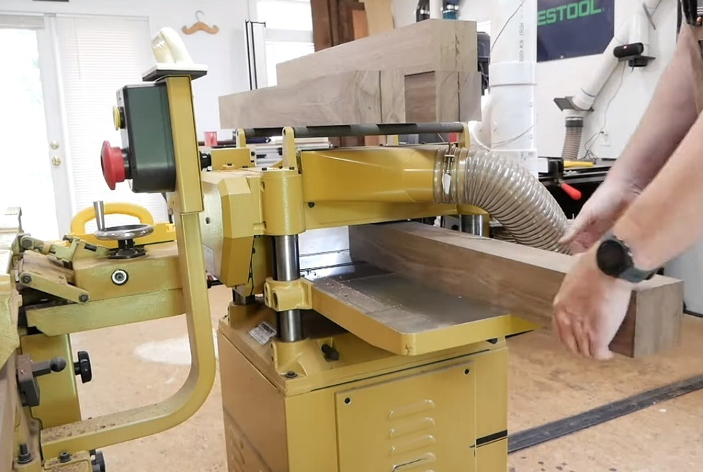 Профессиональный рейсмусовый станок с валом Helical  3,5 кВт  220В 15HH Powermatic 1791213-RU-M