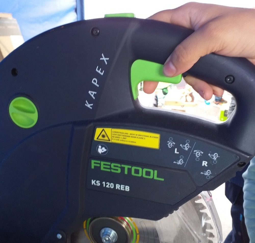 ХИТ! Торцовочная пила с протяжкой FESTOOL KS 120 REB KAPEX 575302