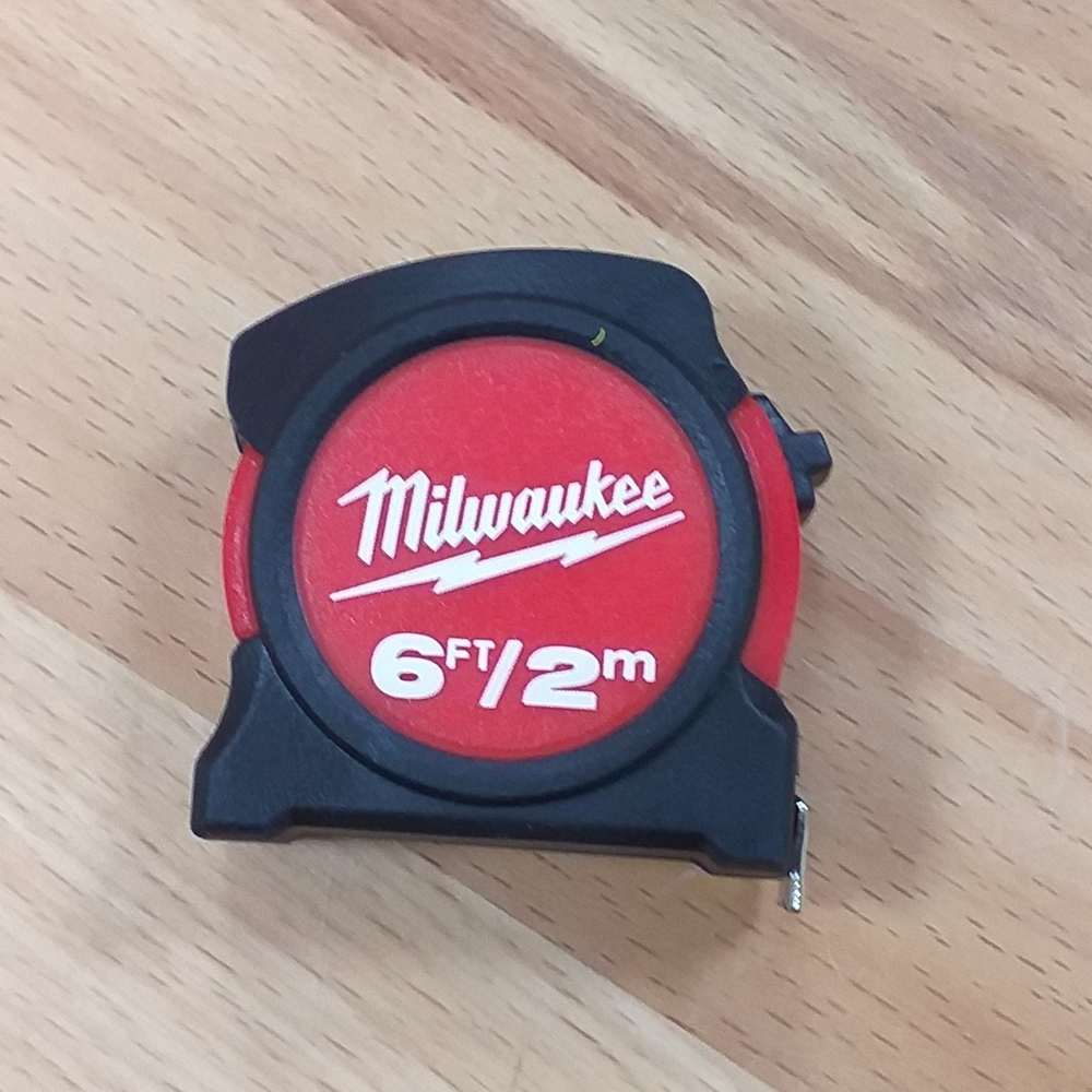 ХИТ! Рулетка 2 м без магнита (ширина полотна 13 мм) MILWAUKEE 48225502