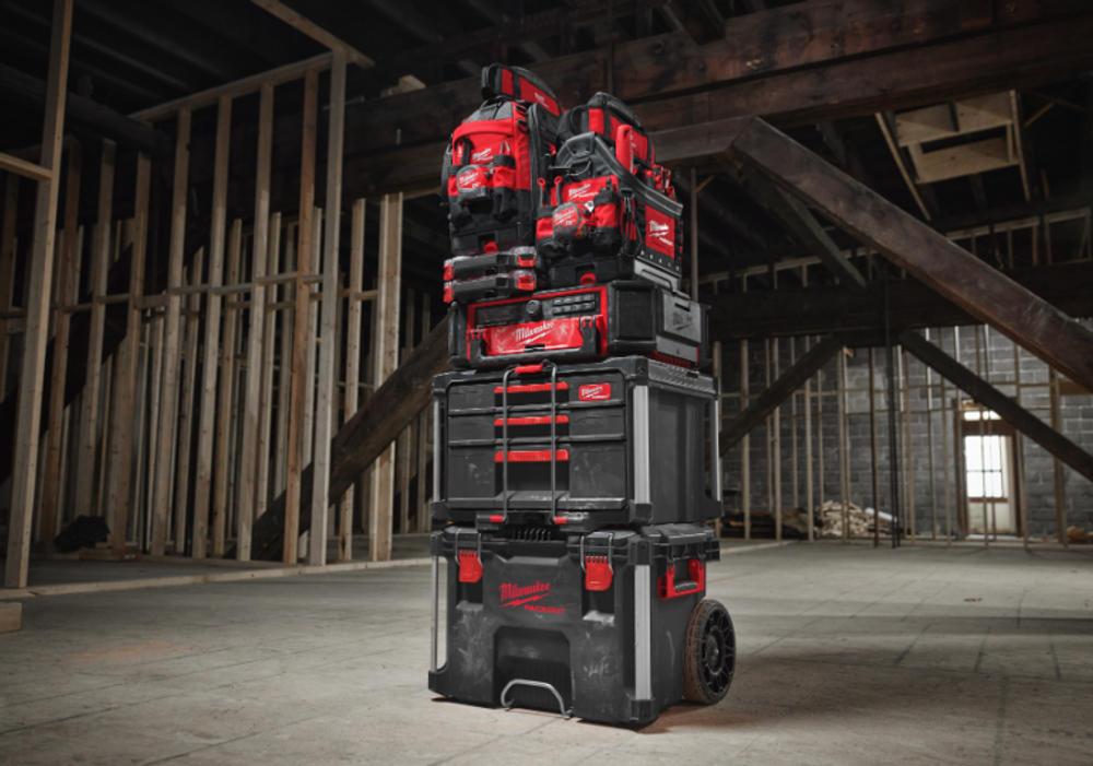 Новинка! Ящик с 2 и 1 выдвижными отсеками Drawer Tool Box PACKOUT Milwaukee 4932493190