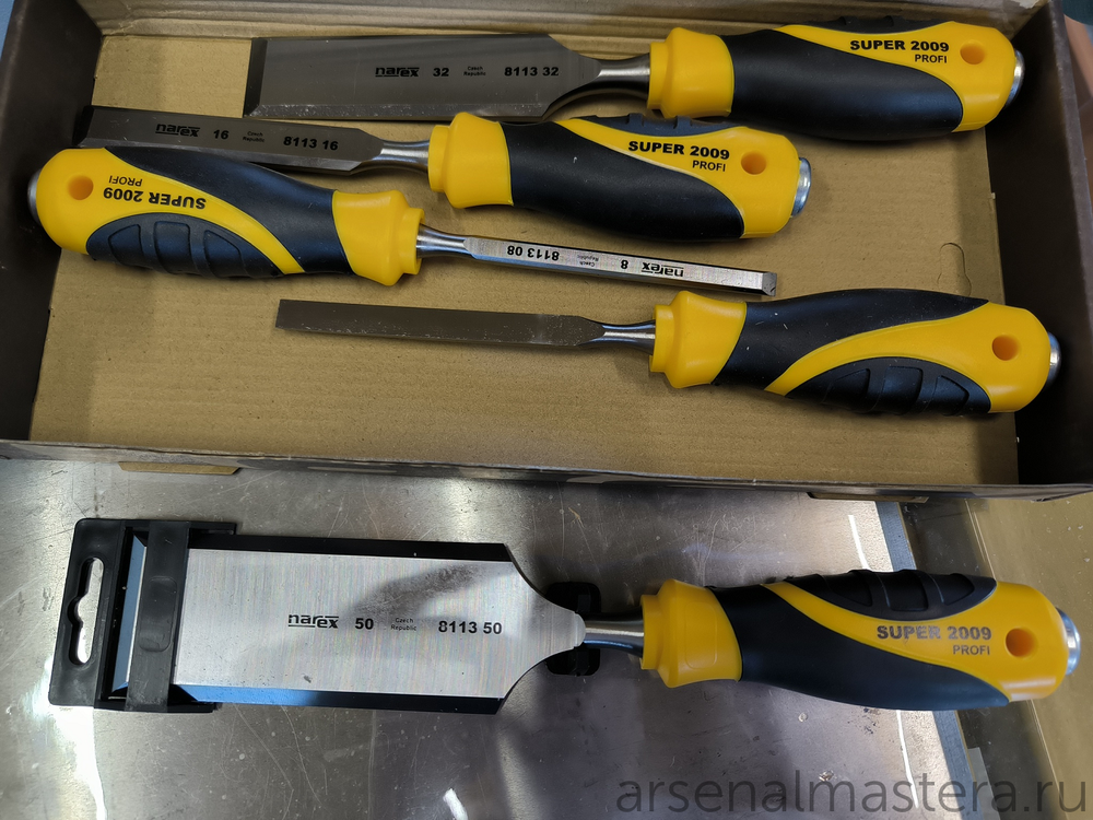 ЛЕТОМ НИЖЕ ХИТ! Набор столярных плоских стамесок 4 шт с ручкой Narex SUPER 2009 LINE PROFI 8, 10, 16, 32 мм в картонной коробке 860601