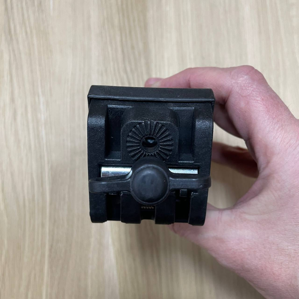 ХИТ! Зажим MultiClamp двойной поворотный (красный / черный) Piher 34055 М00012256