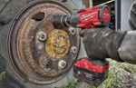 КОМПЛЕКТ! В кейсе M18 FUEL FMTIW2F12-502X: Аккумуляторный импульсный гайковерт FMTIW2F12-0 плюс 2 аккумулятора B5 5.0 А плюс зарядное устройство M12-18 FC MILWAUKEE 4933478450