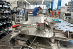 ХИТ! Зажим с выдвигаемым упором на горизонтальном основании BESSEY BE-STC-IHH25