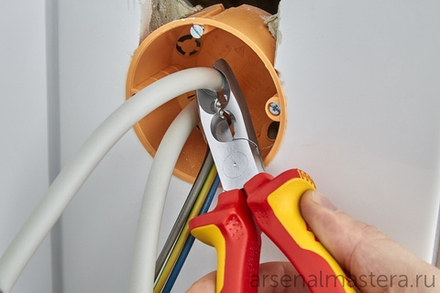 Клещи - стрипперы 165 мм VDE для круглых кабелей, 0.75 - 1.5 / 2.5 мм2, хром, 13 46 165 KNIPEX KN-1346165