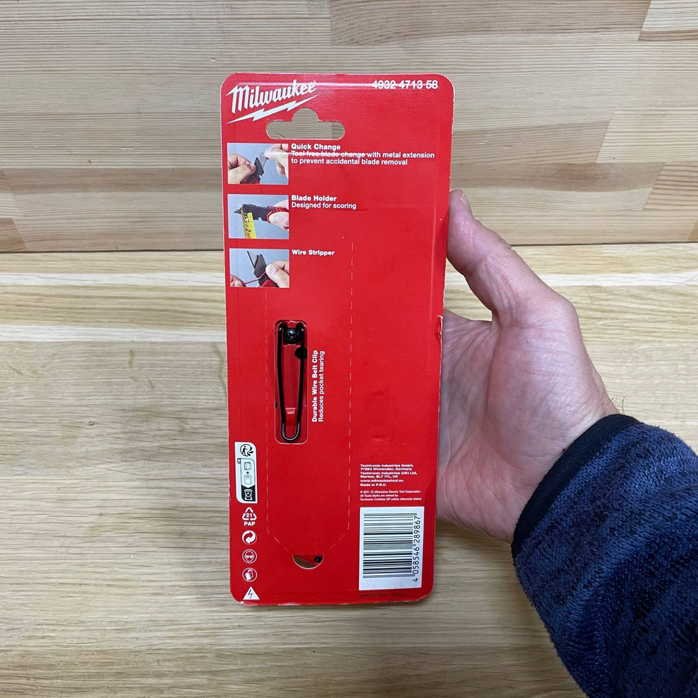 ХИТ! Нож складной многофункциональный с хранением лезвий FASTBACK MILWAUKEE 4932471358