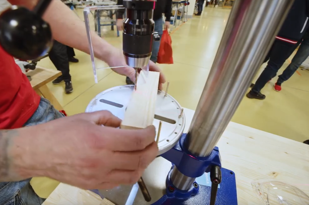 АКЦИЯ ЯНВАРЬ 2026! Станок сверлильный вертикальный BELMASH DP230-16CVS 220В 0,55кВт S329A