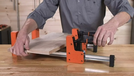 Струбцина Cabinet Master 90 градусов с параллельными губками 609,6 / 98,4 мм PONY JORGENSEN 8024