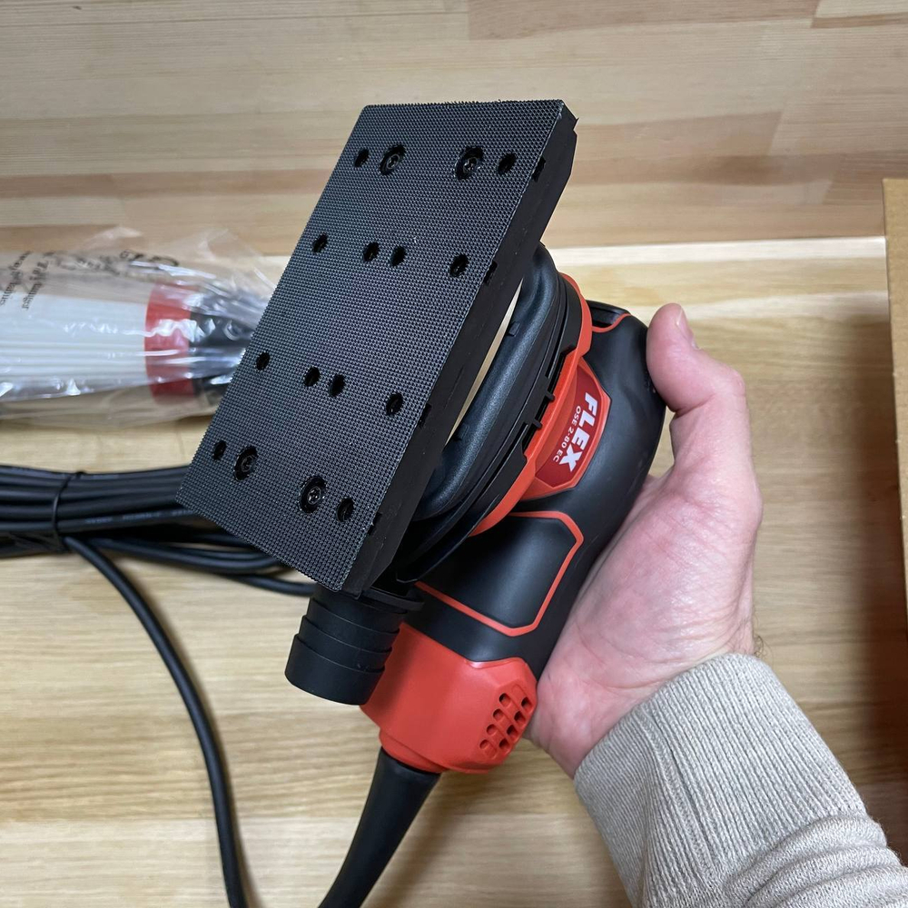 Новинка! Комплект OSE 2-80 18-EC/2.5 Set Аккумуляторная виброшлифмашина ход 2 мм, ПЛЮС Два аккумулятора АР 18/2.5 (18 В; 2,5 Ач), Зарядное устройство - СА 10.8/18.0 в кейсе FLEX 532086