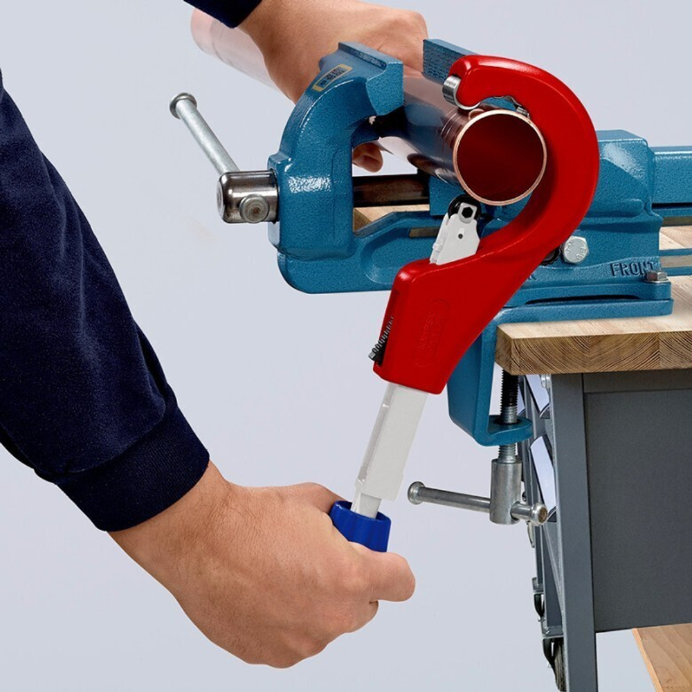 Труборез для нержавеющей стали и цветных металлов TubiX XL Knipex 6 - 76 мм / толщина макс 2 мм, длина 260 мм KNIPEX KN-903103BK