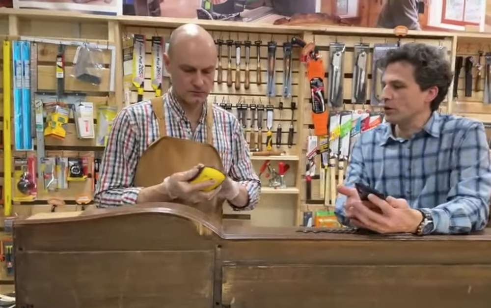 ХИТ! Ручной шлифок на липучке для дисков 125 мм Men at Work 6223