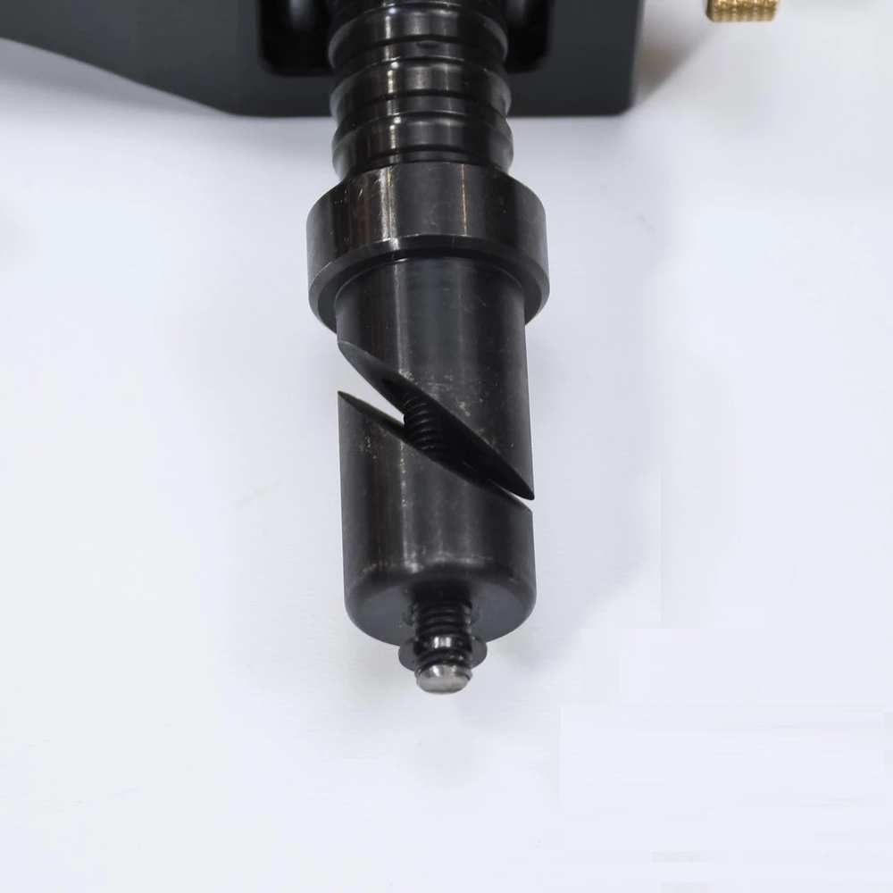 ХИТ! Прижим верстачный Г-образный для D 20 мм Hongdui Surface Clamp М00021351