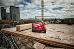 Рулетка 8 м / 33 мм Премиум с широким полотном WIDE BLADE MILWAUKEE 4932471816