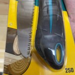 Новинка! Ножовка тип японский по дереву / пила складная KRAFTOOL Camp Fast 9, в сложенном виде 310 мм, полотно 250 мм, 9 TPI, сталь SK-5 для быстрого реза сырой древесины 15218