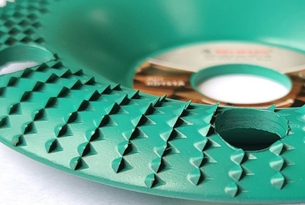 АКЦИЯ ФЕВРАЛЬ 2026 ХИТ! Диск по дереву для фигурной обдирки 125 х 22,2 мм 10T х 70 для УШМ фаски, округления, снятия краски BELMASH RD151A