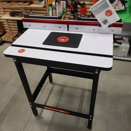 ВМЕСТЕ ДЕШЕВЛЕ ХИТ! Основание фрезерного станка RT800 S018A ПЛЮС Лифт фрезерный D033A ПЛЮС Двигатель фрезерный 1800F 03013 BELMASH N044-3AM