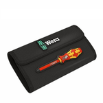 АКЦИЯ 2025! Набор 18 предметов WERA Kraftform Kompakt VDE 18 Universal 1 Tool Finder: Ручка-держатель 817 VDE Kraftform, 12 сменных отвёрток VDE с идентификатором инструментов Take it easy, лазерная гравировка размера, 4 ключа для распределительных шкафов, 1 однополюсный тестер фазного напряжения, в поясной сумке WE-006613