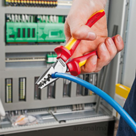 Пресс-клещи 180 мм VDE, 9 гнезд, контактные гильзы DIN 46228 1 + 4, 0.25 - 16 мм2 97 78 180T KNIPEX KN-9778180T