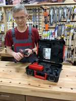 ХИТ! Комплект M12 BDD-202C Milwaukee Аккумуляторная компактная дрель-шуруповерт BDD-0 плюс 2 аккумулятора B2 2.0 Ач плюс зарядное устройство C12 C в кейсе 4933441915
