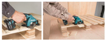 Новинка! КОМПЛЕКТ Аккумуляторная дисковая пила Makita CXT 12В, ДВА Аккумулятора 4.0 Ач, Зарядное устройство, Кейс. Диск 85/15 мм, с функцией обдува линии реза. Распиловки заготовок толщиной до 25,5 мм. Наклонный рез до 45 градусов HS301DWME