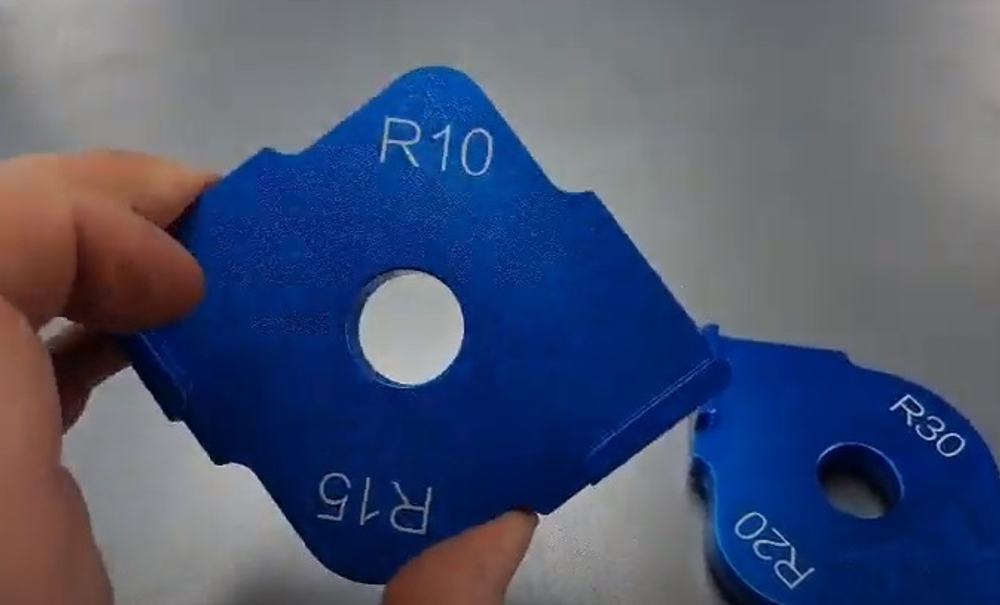 Набор копировальных шаблонов радиусных R 10 15 20 30 размер 80 x 80 мм Uniqtool UTT-0021