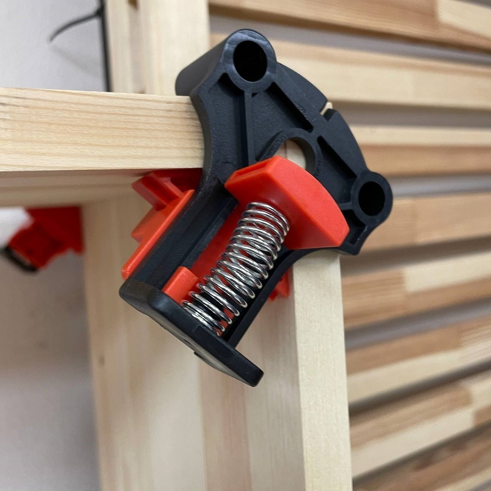 ХИТ! Набор 4 - х зажимов для соединения под углом 60, 90 и 120 градусов Woodwork CLM-003