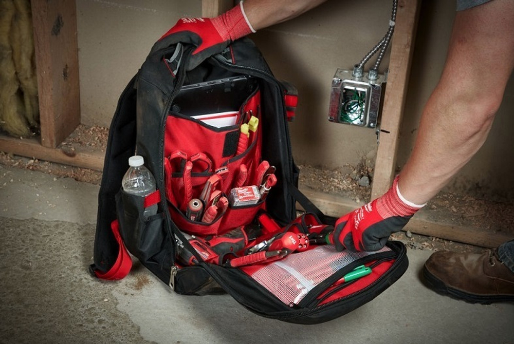 Рюкзак компактный для инструмента пустой MILWAUKEE 4932464834