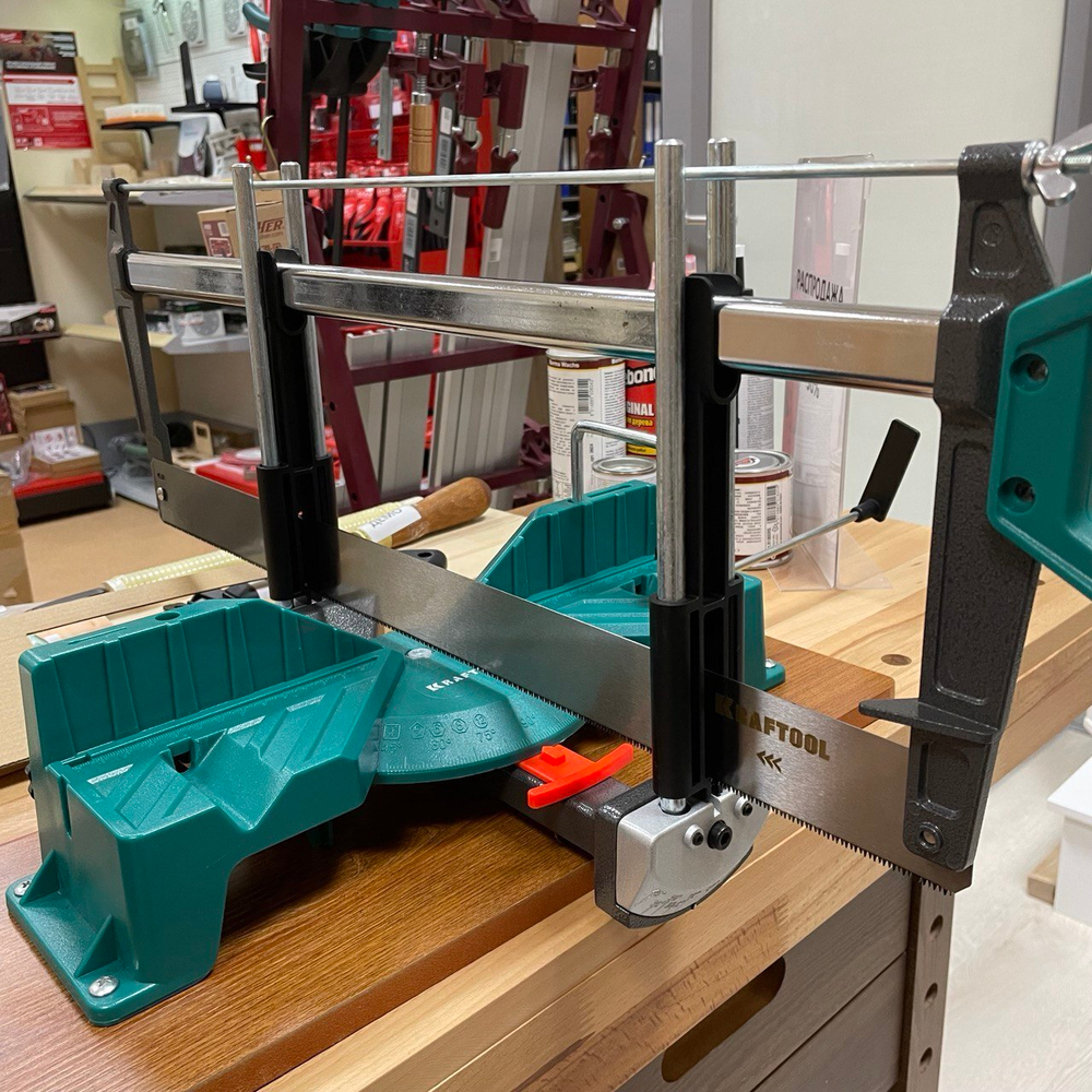 Новинка! Стусло прецизионное поворотно - наклонное Alligator Fine 3D 600 мм KRAFTOOL 15451-600