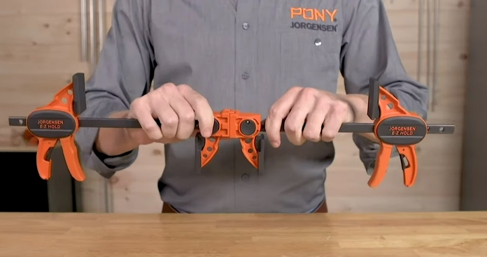 ХИТ! Струбцина быстрозажимная Heavy Duty E-Z HOLD 600 х 92 мм для тяжелых условий эксплуатации PONY JORGENSEN 33724