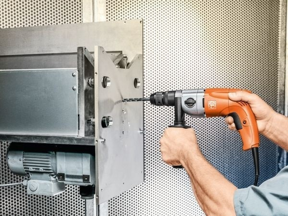 Новинка! Ручная двухскоростная дрель Винтоверт 550 кВт BOP 13-2 Set2 230V 50/60H комплект в кейсе Fein 72055561000