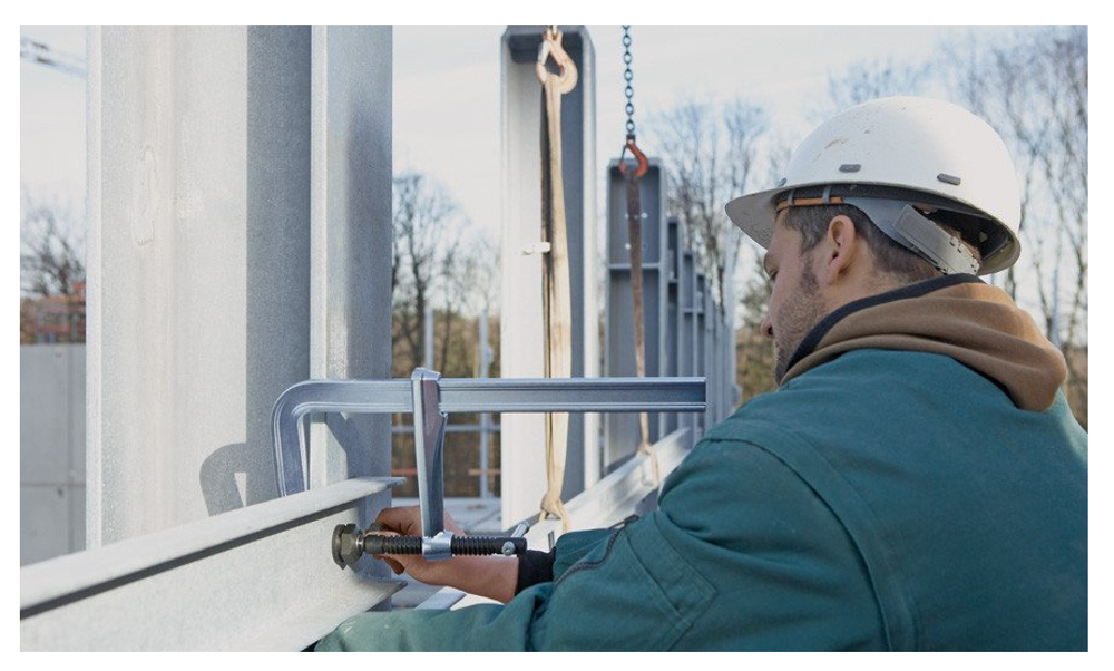 АКЦИЯ НОЯБРЬ 2025! Высокоэффективная струбцина для работы с металлом BESSEY SGM, ширина зажима 1000 мм, рейка 34 х 13 мм, 12 кН, затяжка 40 Нм, Т-ручка BE-SG100M