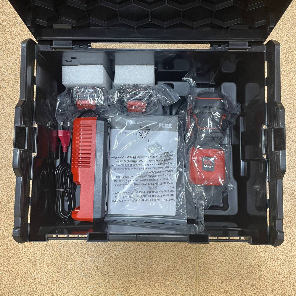 Новинка! Комплект ORE 2-125 18-EC/2.5 Set Аккумуляторная эксцентриковая шлифмашина ход 2 мм. диск 125 мм, ПЛЮС два Аккумулятора АР 18/2.5, Зарядное устройство СА 10.8/18.0 в кейсе FLEX 532083