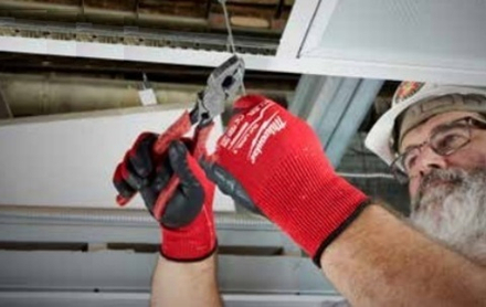 АКЦИЯ ЗИМА 2026! Перчатки 1 пара с защитой от порезов 3 уровень размер S / 7 Milwauke 4932479715