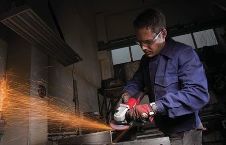 АКЦИЯ TOP-X -20! Углошлифовальная машина электрическая (сетевая) 1,5 кВт Диск 125 мм / УШМ, Болгарка MILWAUKEE AGV 15-125 XC 4933428120