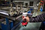 Легкий старт: Аккумуляторный заклепочник MILWAUKEE M12 BPRT-0 4933464404