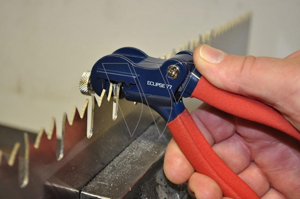 ХИТ! Клещи для разводки зубьев ручных пил Spear & Jackson TF SawToothSetter / SJ94-370R Thomas Flinn М00007981