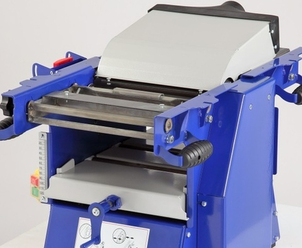 Станок фуговально - рейсмусовый 2,2 кВт 230 В Тип электродвигателя Асинхронный BELMASH SDR-2200 S112A