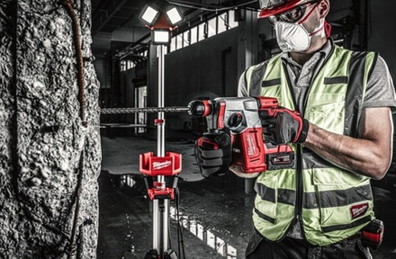 Легкий старт: Аккумуляторный перфоратор M18 BLHX-0X в кейсе Milwaukee 4933478891