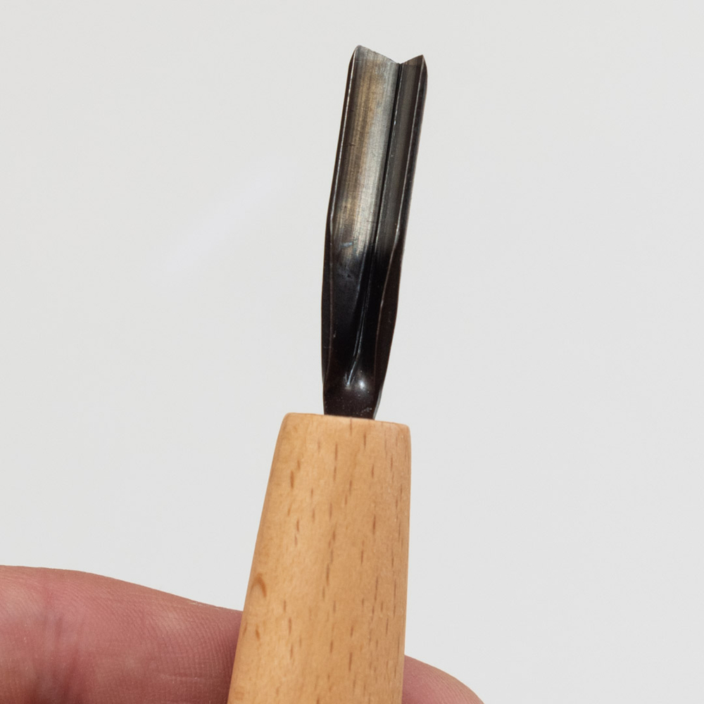 Новинка! Стамеска японская для резьбы по дереву Miki Tool Seigen N 12, угловая, V-образная, 6 мм, Эйсмус М00019868